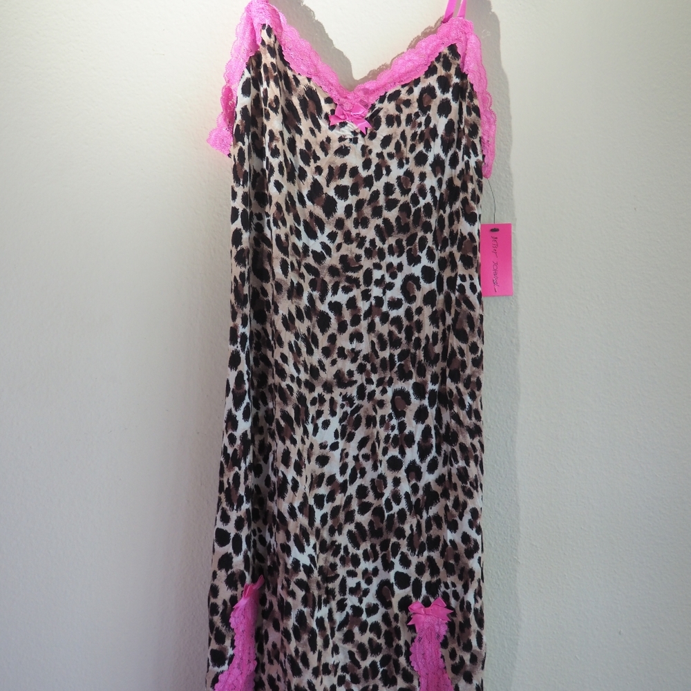 Betsey johnson cami dress